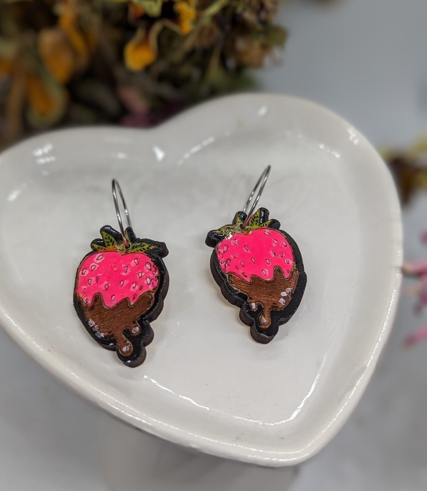 2 styles- Chocolate covered strawberries